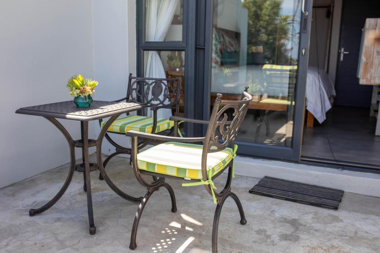 Stay At Friends Bettyʼs Bay Extérieur photo