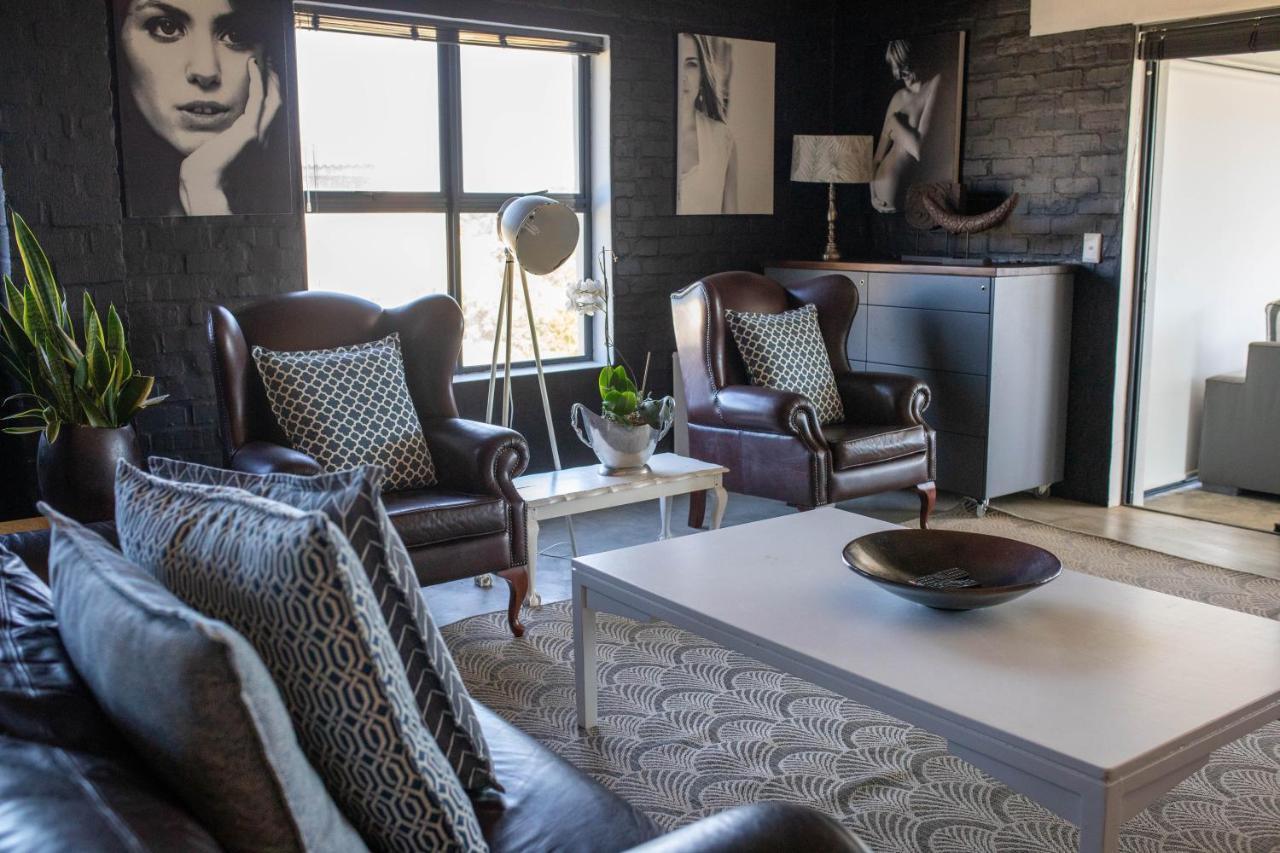 Stay At Friends Bettyʼs Bay Extérieur photo