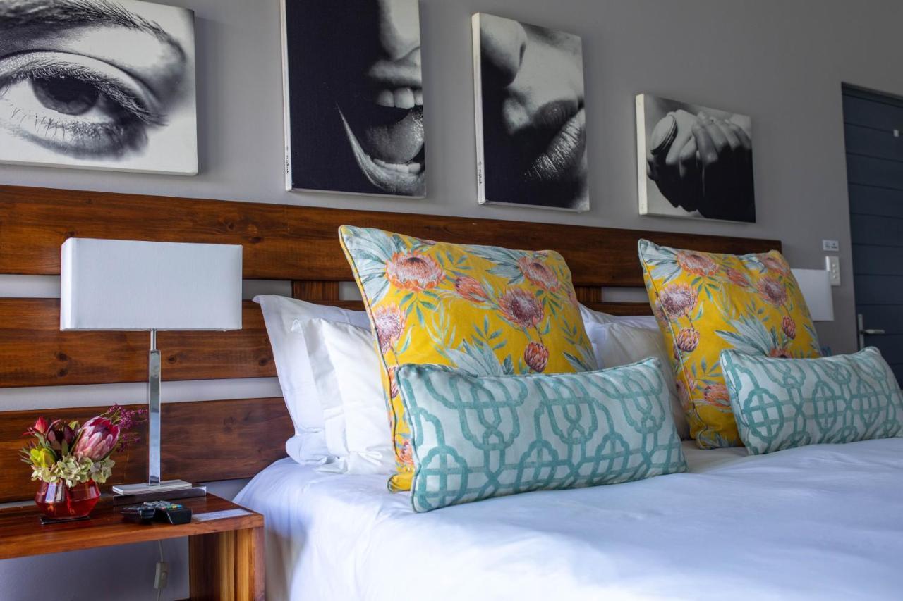 Stay At Friends Bettyʼs Bay Extérieur photo