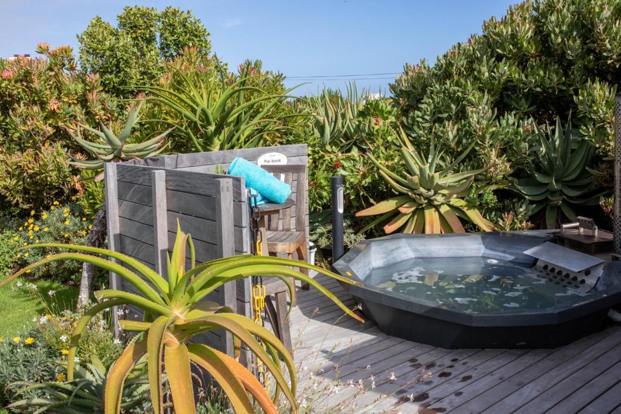 Stay At Friends Bettyʼs Bay Extérieur photo