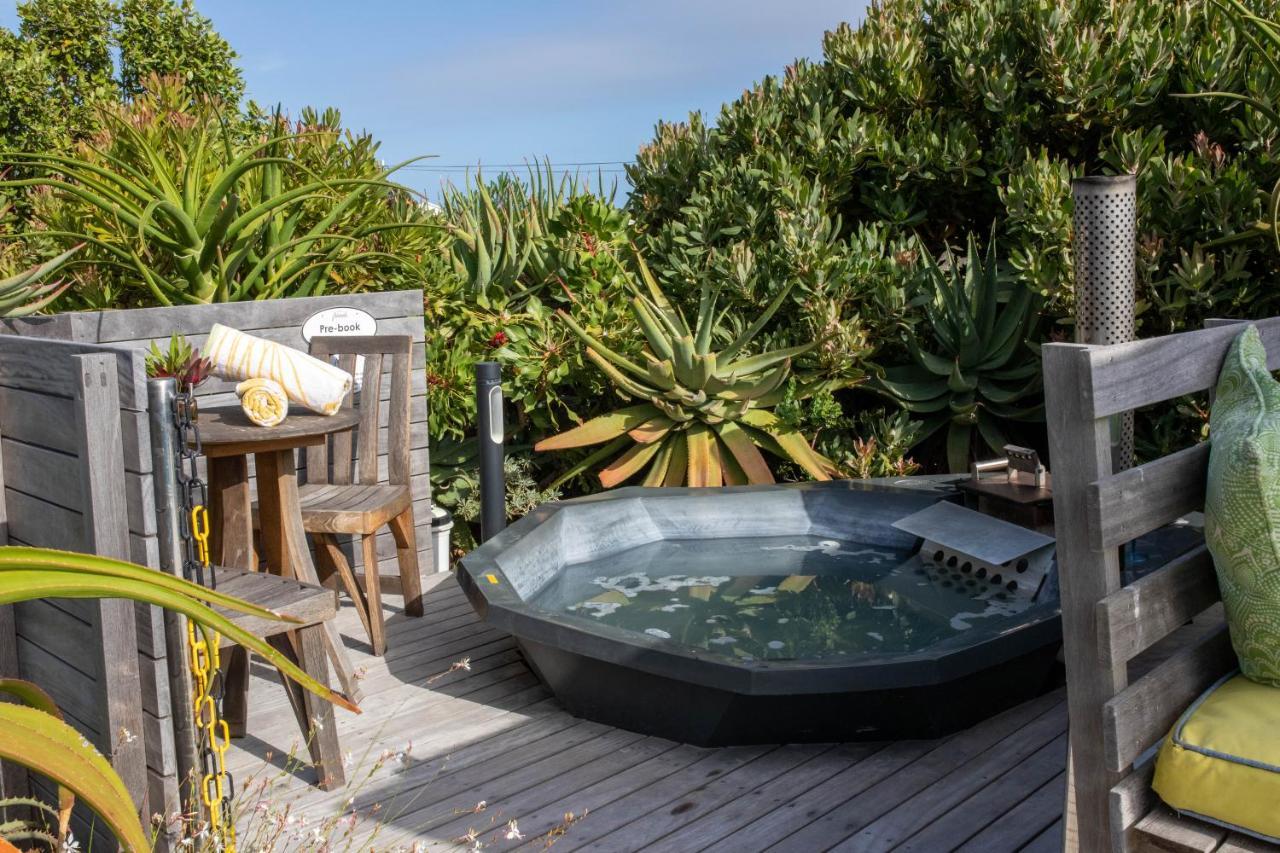 Stay At Friends Bettyʼs Bay Extérieur photo