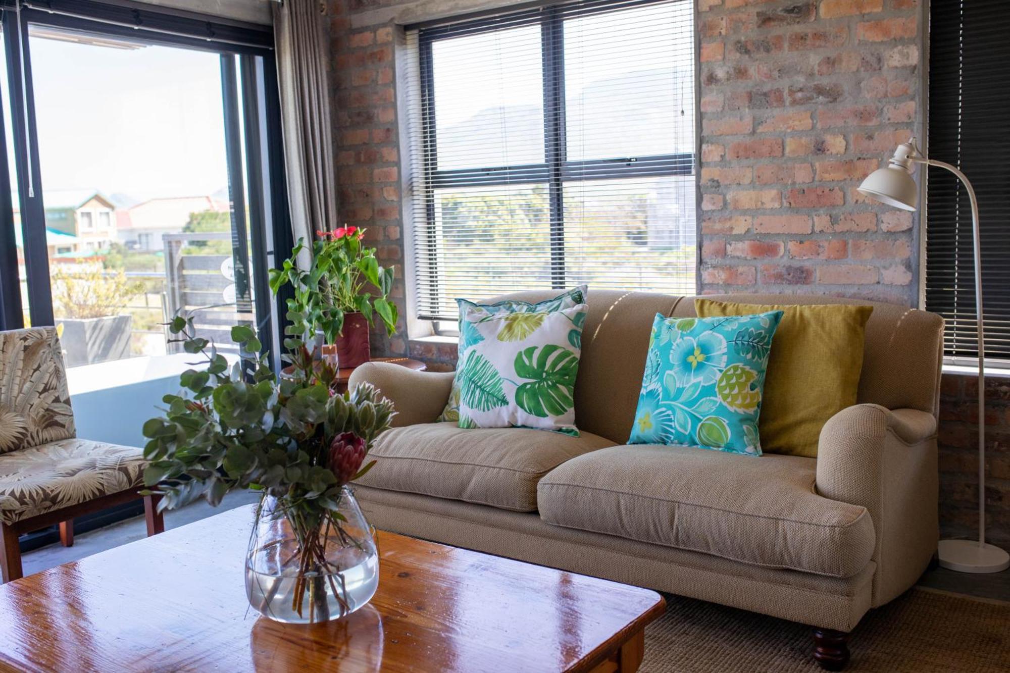 Stay At Friends Bettyʼs Bay Chambre photo